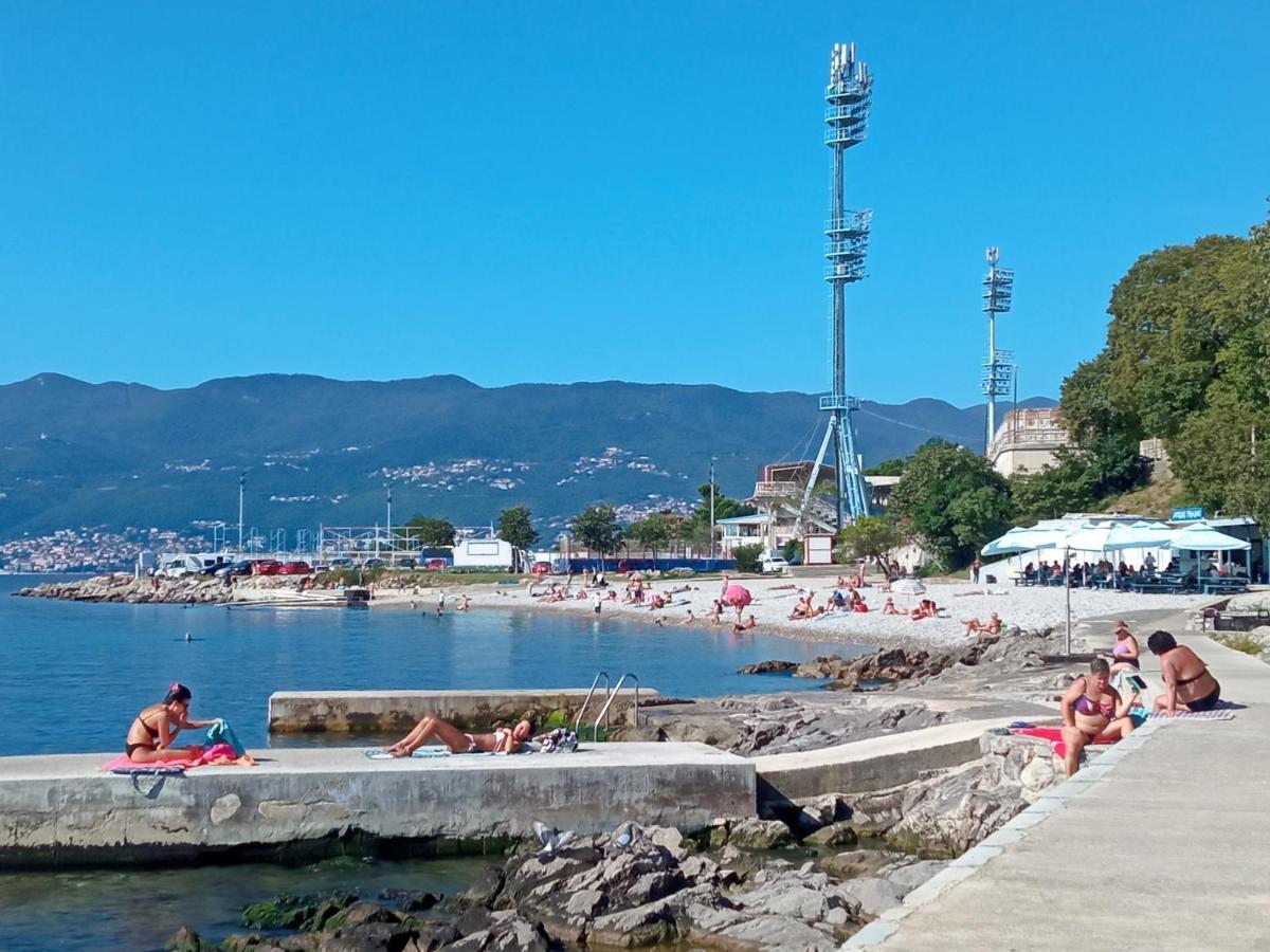 Guesthouse Gasho Fiume Kültér fotó